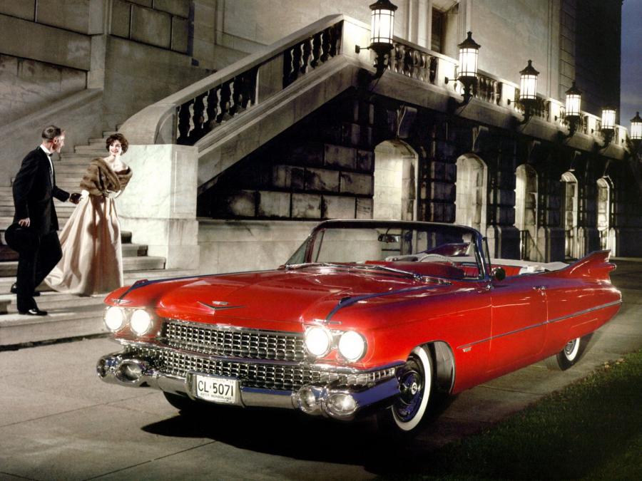  Cadillac Series 62 Convertible 1959 года  (фото 18 из 30)